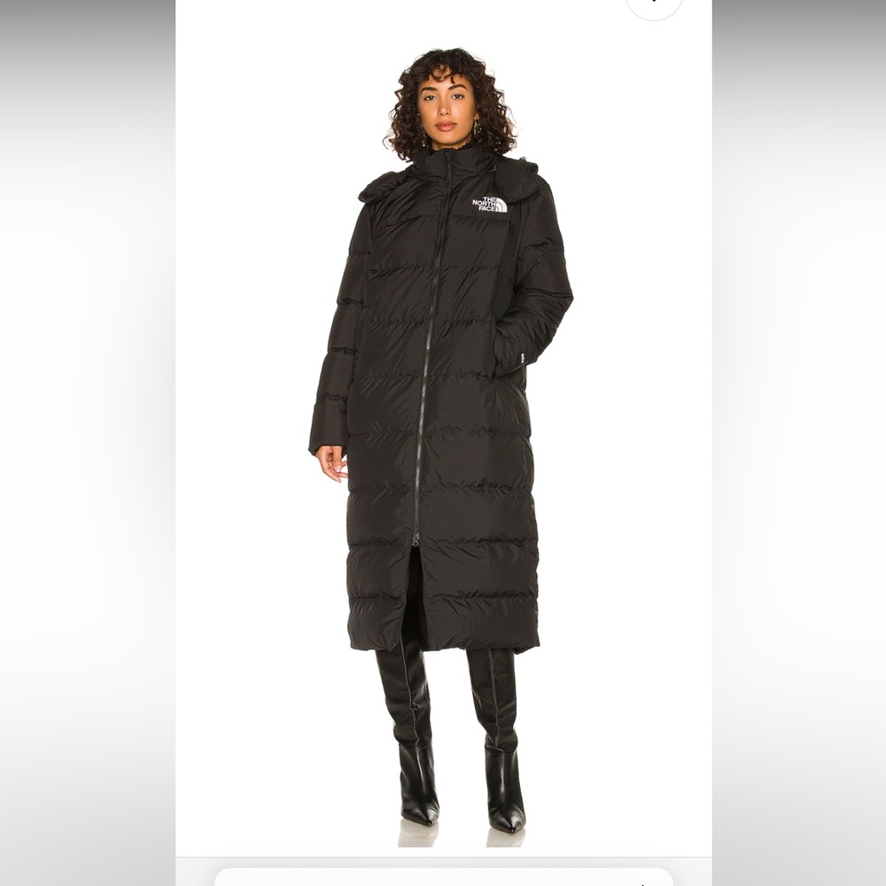 The North Face Triple C Hooded Down Parka xs blk
$350